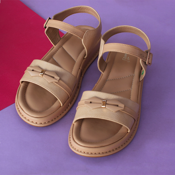 Load image into Gallery viewer, Fawn Sandal for women

